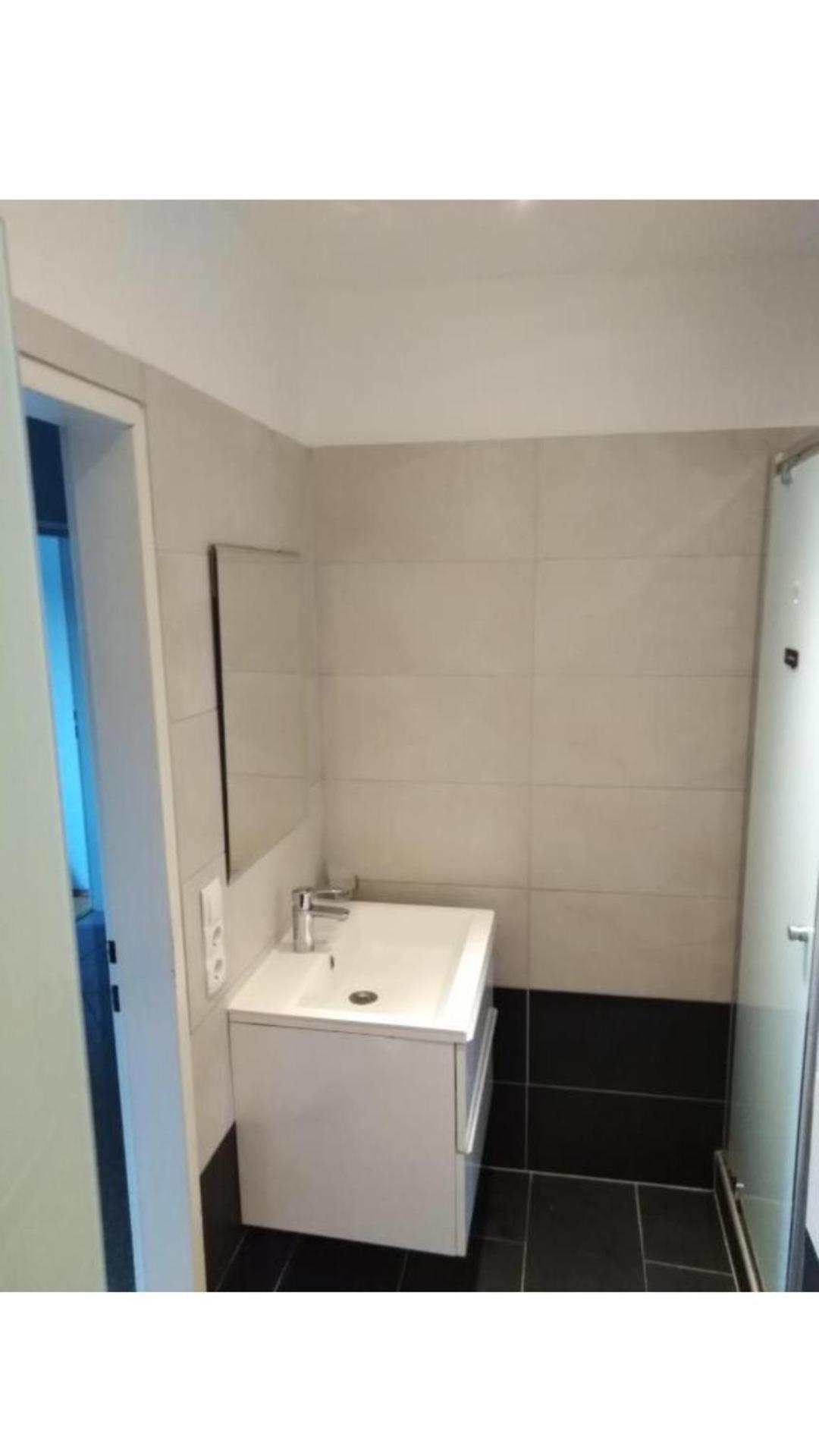 Kwatera prywatna Nr 11 *